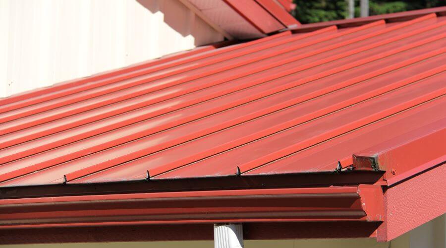 Professional gutter cleaning services in New Cambria, MO